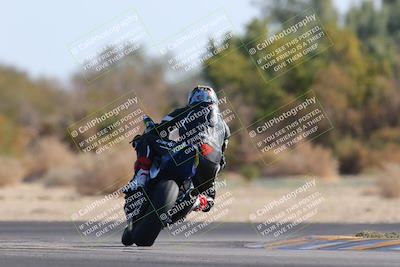 media/Dec-18-2022-SoCal Trackdays (Sun) [[8099a50955]]/Turn 7 Backside (1125am)/